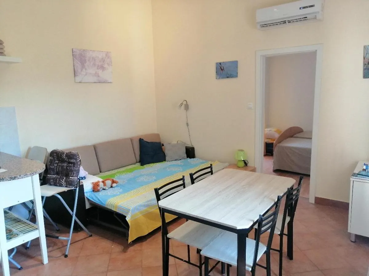 Holiday Apartment Pula 0*,  Croacia
